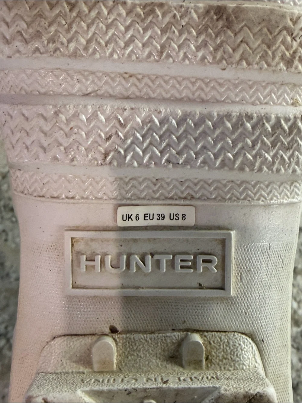 Hunter sleek white